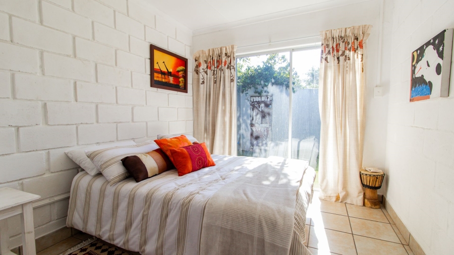 4 Bedroom Property for Sale in Britannia Bay Western Cape